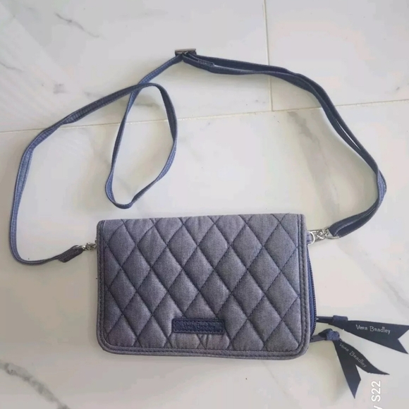 Vera Bradley Blue Denim Quilt Wristlet Crossbody Clutch Bag - Picture 2 of 12